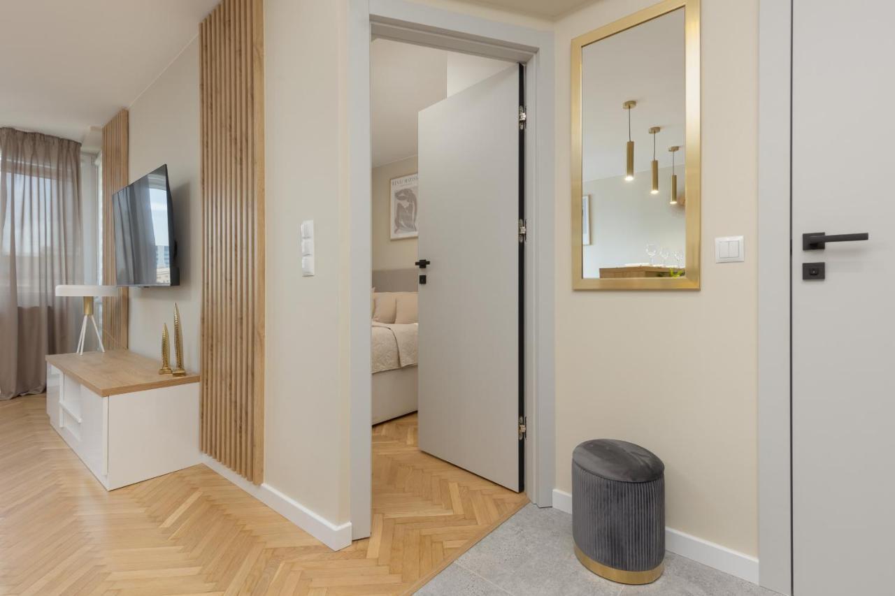 Stunning Srebrna With City View By Renters *